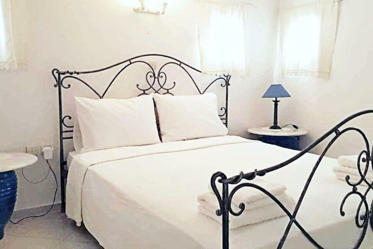 Complex Of Cycladic Traditional In Mykonos